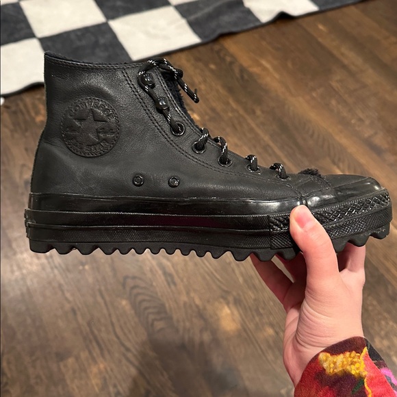 Black Leather/ fur   Converse - Picture 8 of 16